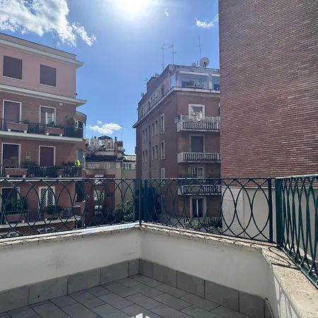 The House Parioli * Róma